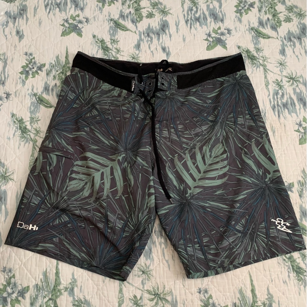 DaHui Boardshorts 38 Tropical Print Monstera Green Black Gray